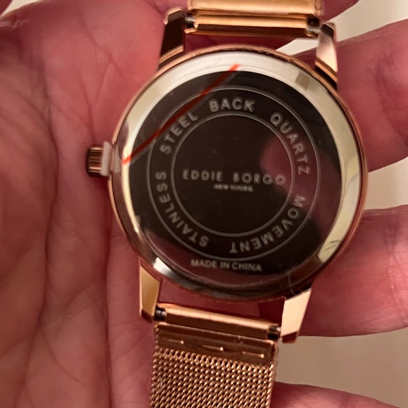 Eddie Borgo Women's SoHo  Watch in Rose Gold. Never used needs battery - Picture 4 of 4